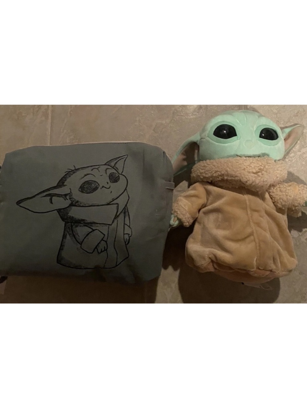 Star Wars Madalorian The Child 8 Inch Plush Figure And Travel Bag Fun Cool